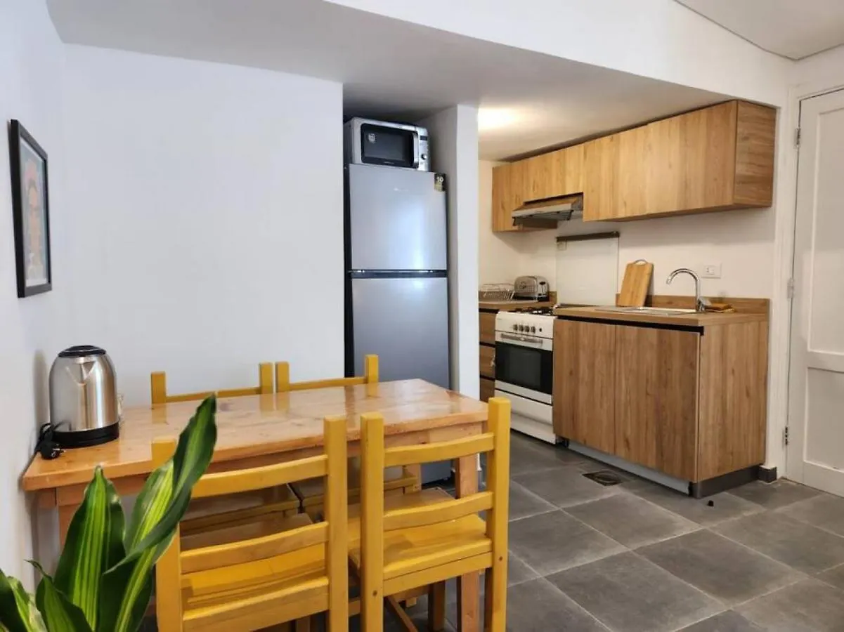 Railway House 2Br Apt W Front Yard 贝鲁特 0*,  黎巴嫩